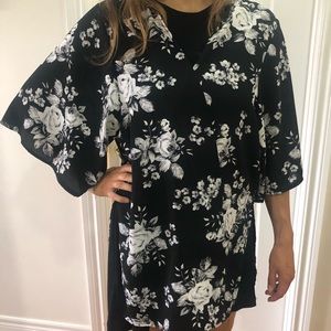 Black and White Floral Kimono
